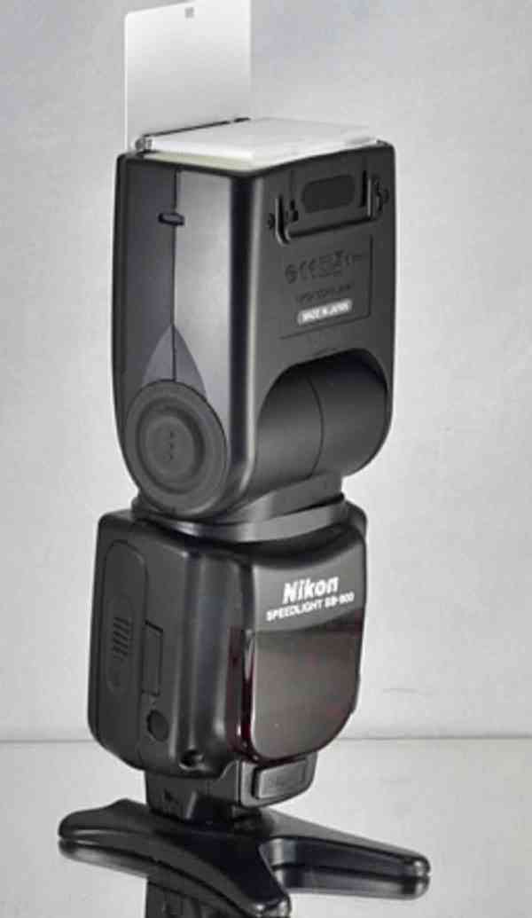 Nikon SPEEDLIGHT SB 900 *GN:34*i-TTL*Master/Slave*FX/DX - foto 5