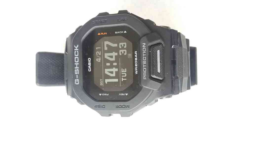 chytré hodinky Casio G-Shock G-Squad GBD-200-1ER - foto 2