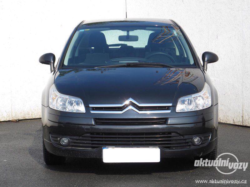 Citroën C4 1.4, benzín, r.v. 2007, el. okna, STK, centrál, klima - foto 6