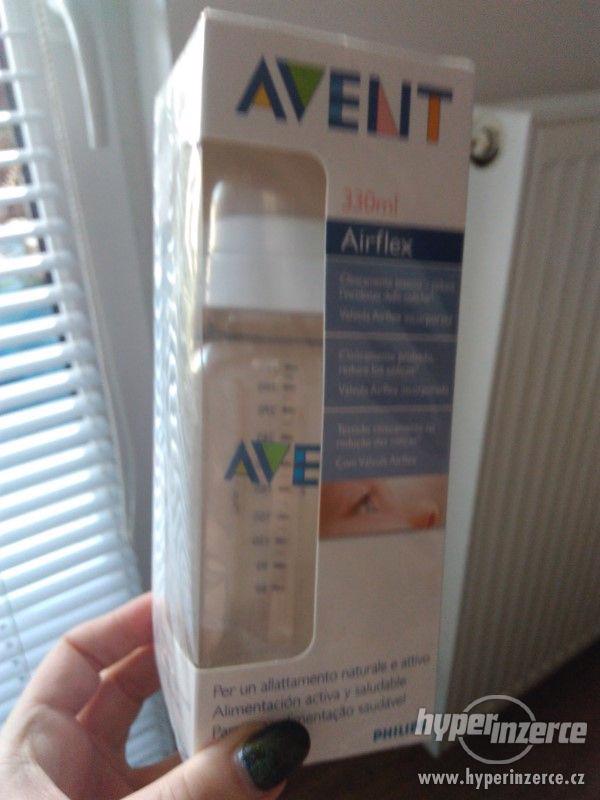 TOMMEE TIPPEE Kojenecká láhev - foto 1
