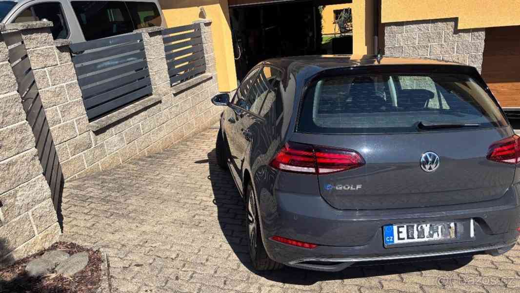 Volkswagen Golf -e - foto 6