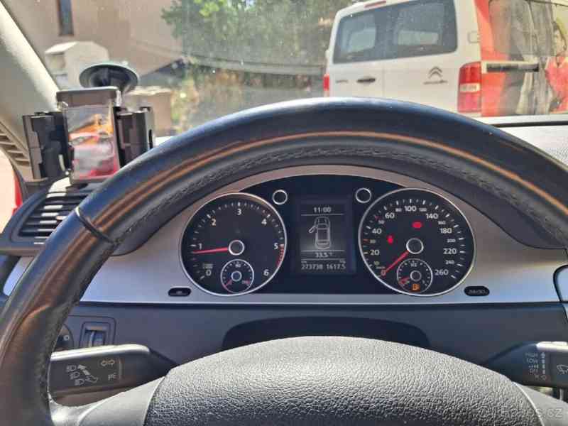Volkswagen Golf -e - foto 12