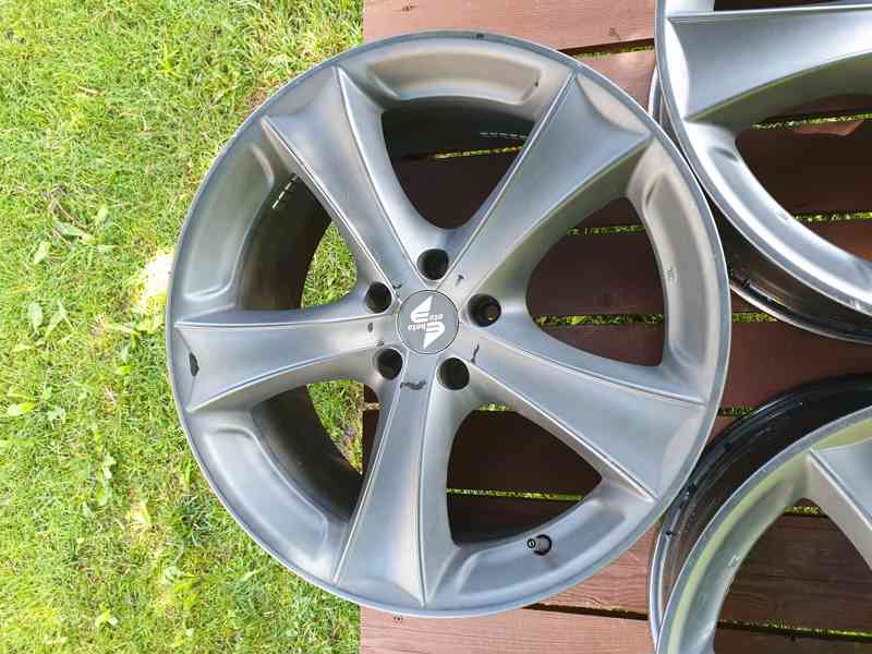Alu disky Audi(černé)+ koncern, 5x112(9Jx19H2) - foto 5