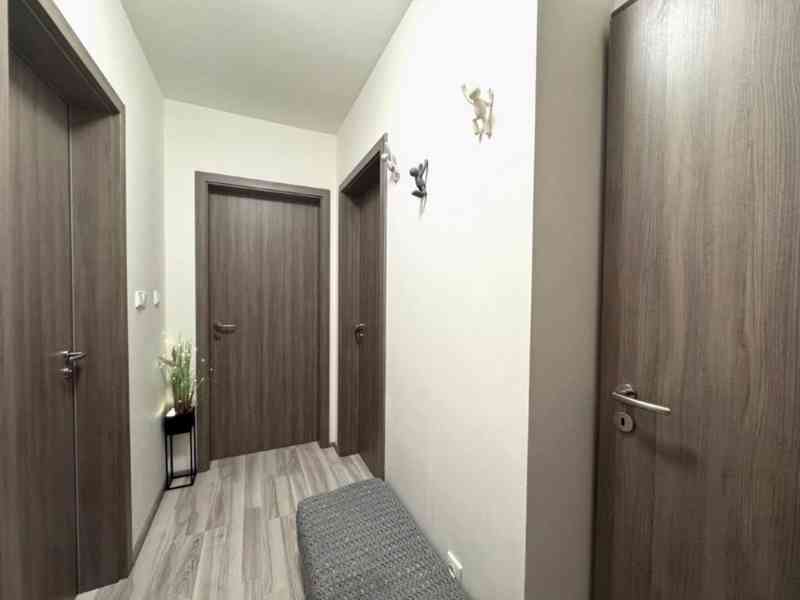 PRONÁJEM BYTU 2+KK V RAJHRADĚ U BRNA - foto 15