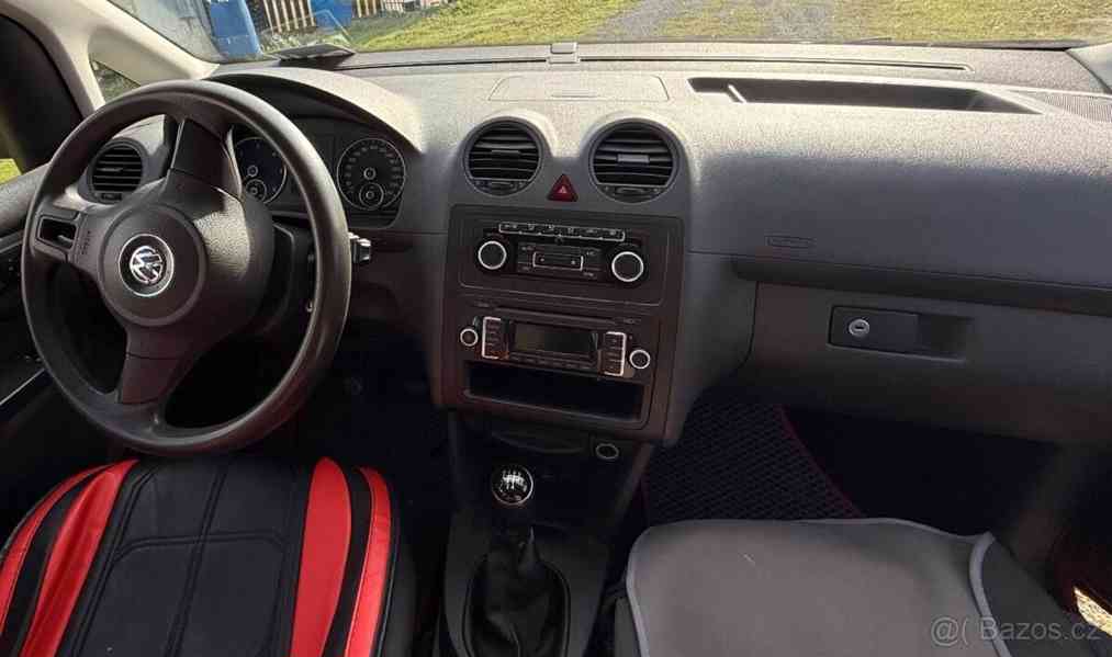 Volkswagen Caddy 1,6 - foto 4