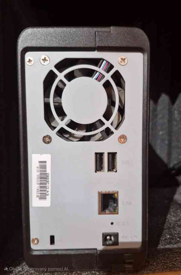 NAS Fujitsu dvoudiskovy typ Q700 - foto 2