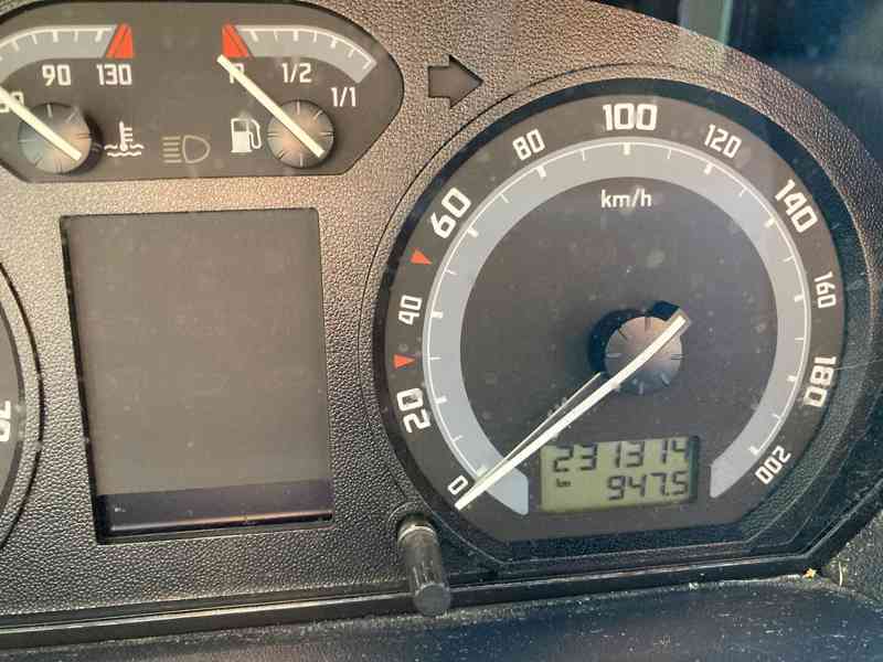 Auto - foto 9