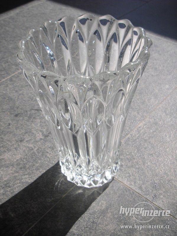 4ks vázy - broušené sklo - foto 4