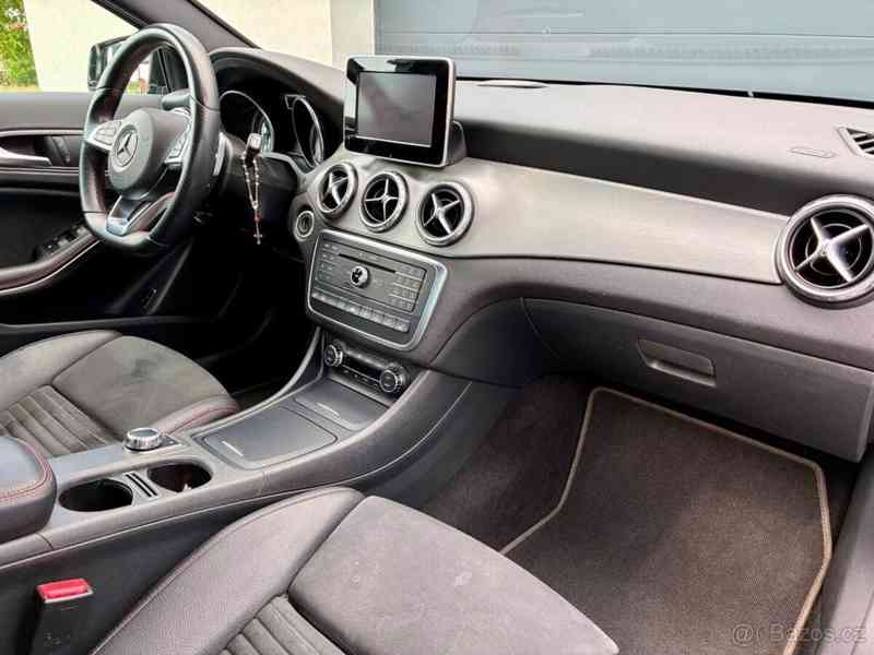 Mercedes-Benz GLA 200d 4Matic AMG paket - foto 13