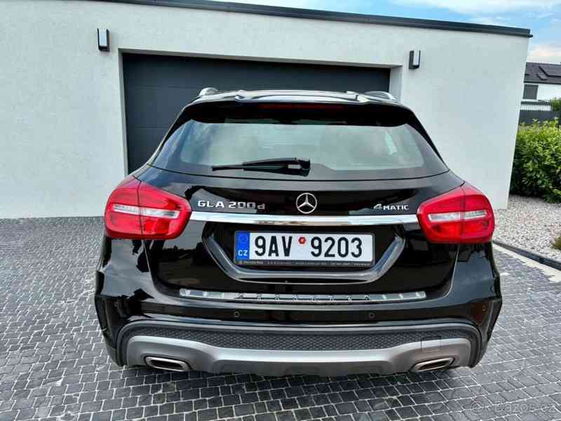 Mercedes-Benz GLA 200d 4Matic AMG paket - foto 7