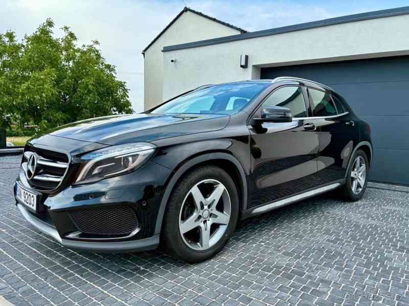Mercedes-Benz GLA 200d 4Matic AMG paket - foto 1