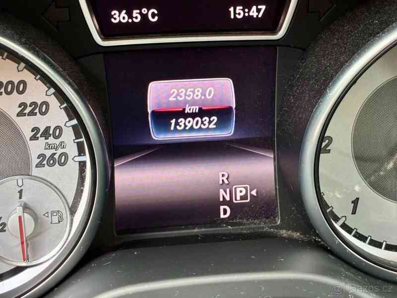 Mercedes-Benz GLA 200d 4Matic AMG paket - foto 3