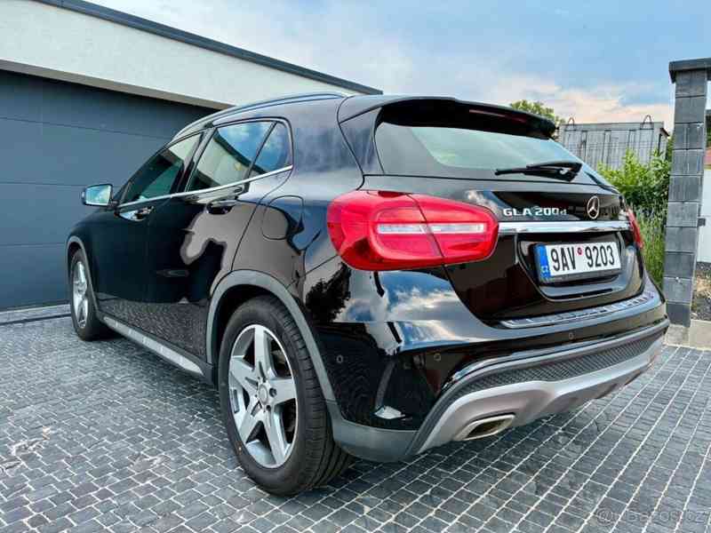 Mercedes-Benz GLA 200d 4Matic AMG paket - foto 6
