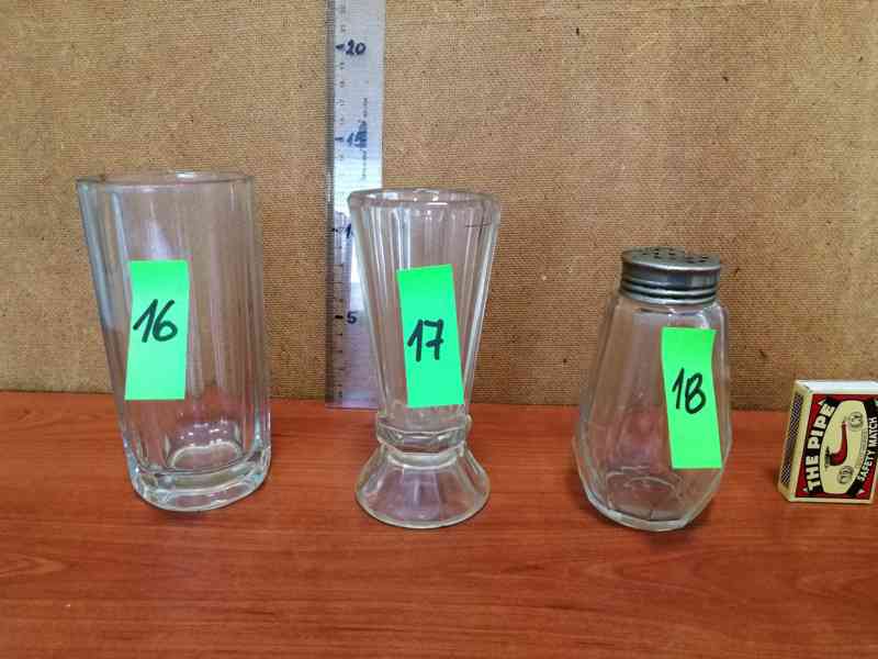 PRODÁM JEDNOTLIVÉ STARÉ SKLENIČKY  - foto 5