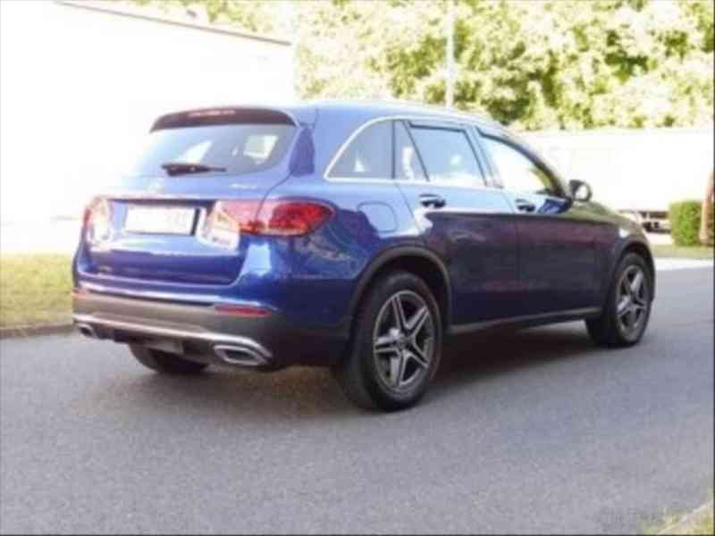 Mercedes-Benz GLC 2,0 300de 4Matic, 42tis km ČR - foto 4