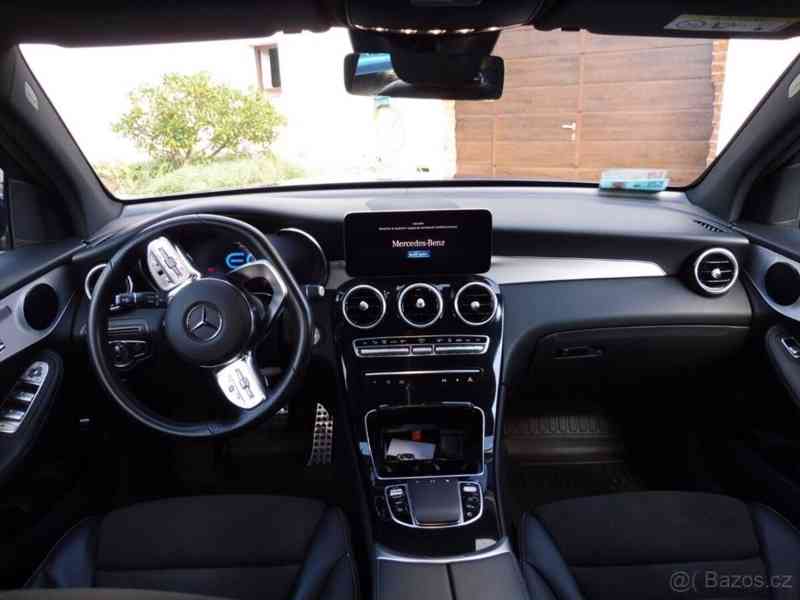 Mercedes-Benz GLC 2,0 300de 4Matic, 42tis km ČR - foto 5