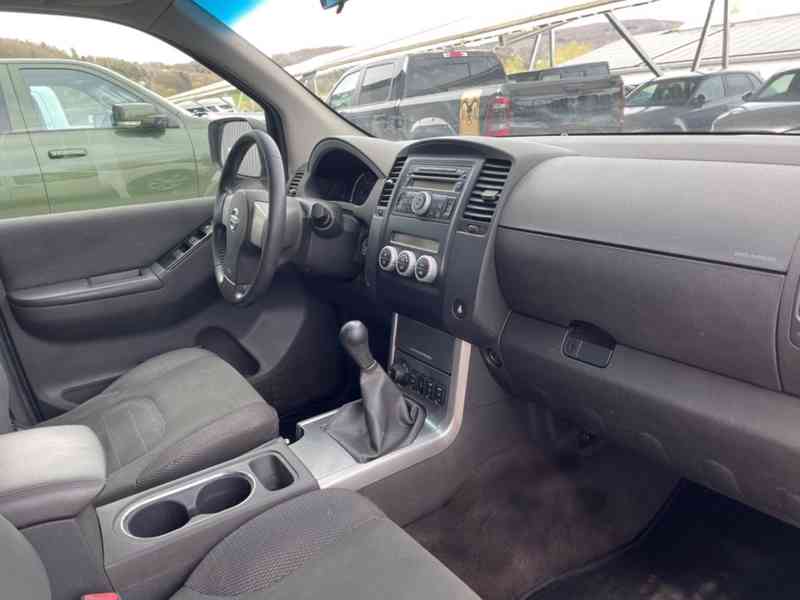 Nissan Pathfinder 2.5 dCi 4WD 140kw - foto 10