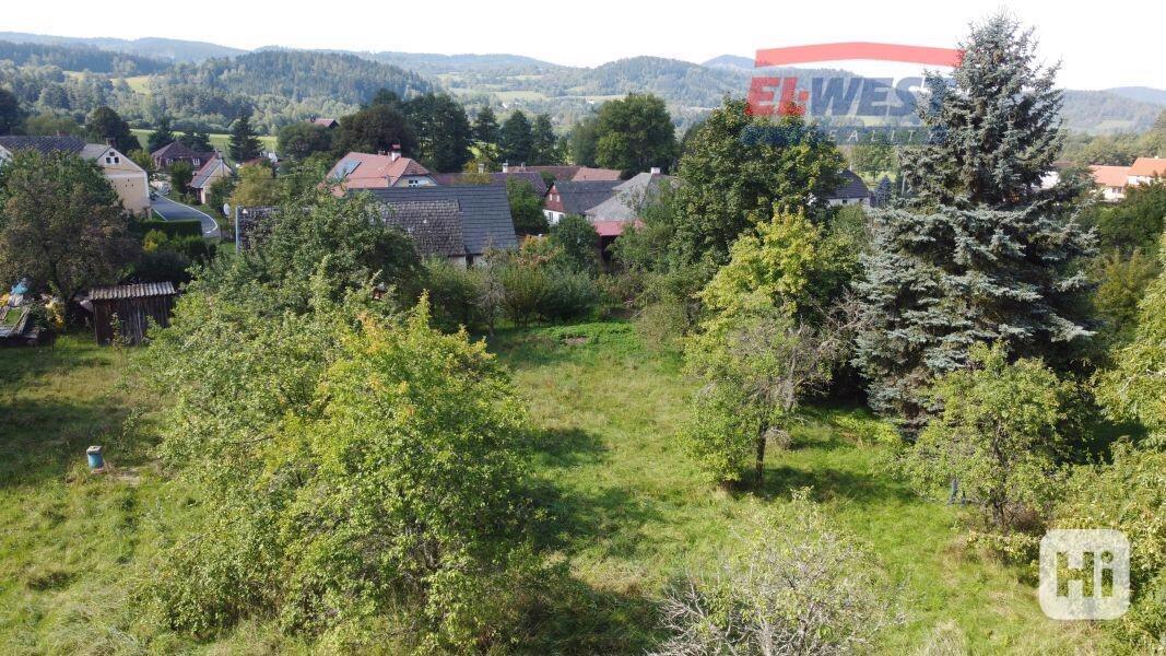 Prodej stavebního pozemku v Laznech na Šumavě - foto 16