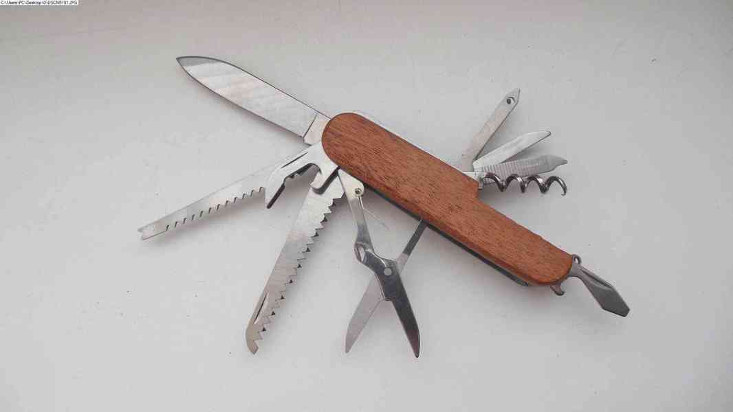 Kapesní nůž 10v1 - foto 2