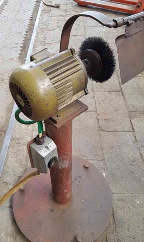 Bruska dvoukotoučová A 0903-4 (11161.) - foto 2