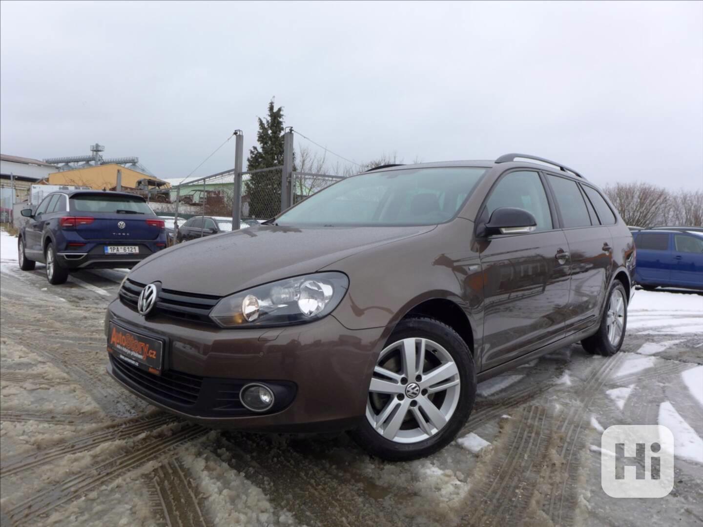 Volkswagen Golf 1,2 TSI HIGHLINE, VÝHŘEV, 1.M - foto 1