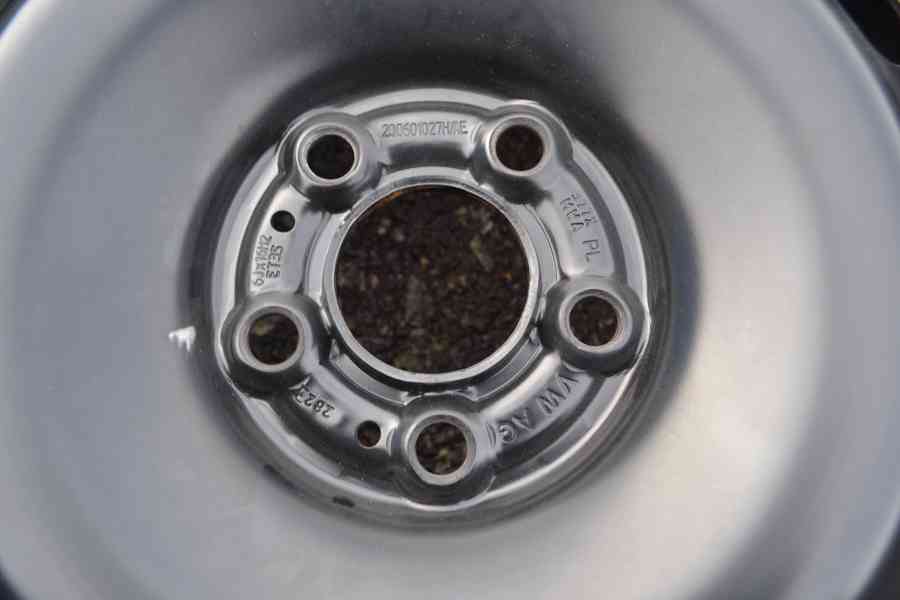 NOVÁ zimní sada Š.Kamiq/Scala+ 195/60R16 Bridgestone. - foto 14