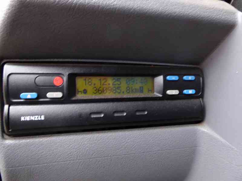 DAF LF55.250 E18 184 kW s hydraulickou rukou Palfinger - foto 9