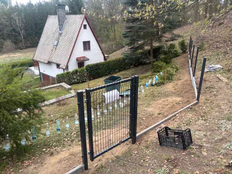 Ploty, oplocení, nádrže na dešťovou vodu - foto 11