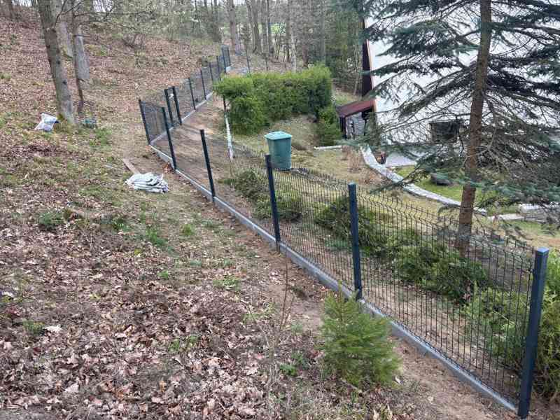 Ploty, oplocení, nádrže na dešťovou vodu - foto 13