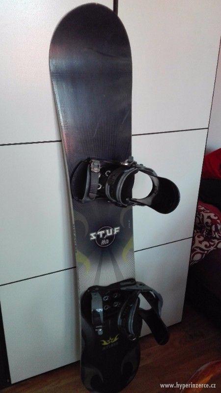 SNOWBOARD + vybavení dámské - foto 1