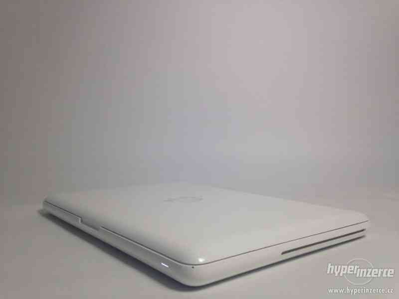 MacBook 13" 2010 2,4 GHz/4 GB/250 GB HDD - foto 3