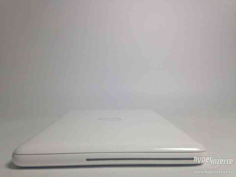 MacBook 13" 2010 2,4 GHz/4 GB/250 GB HDD - foto 4
