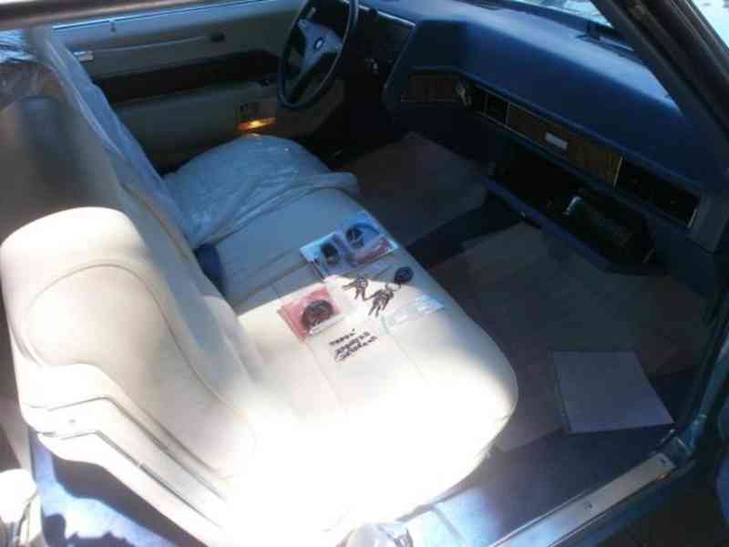 Cadillac Deville convertible 1970 opravdu raritní stav proše - foto 8