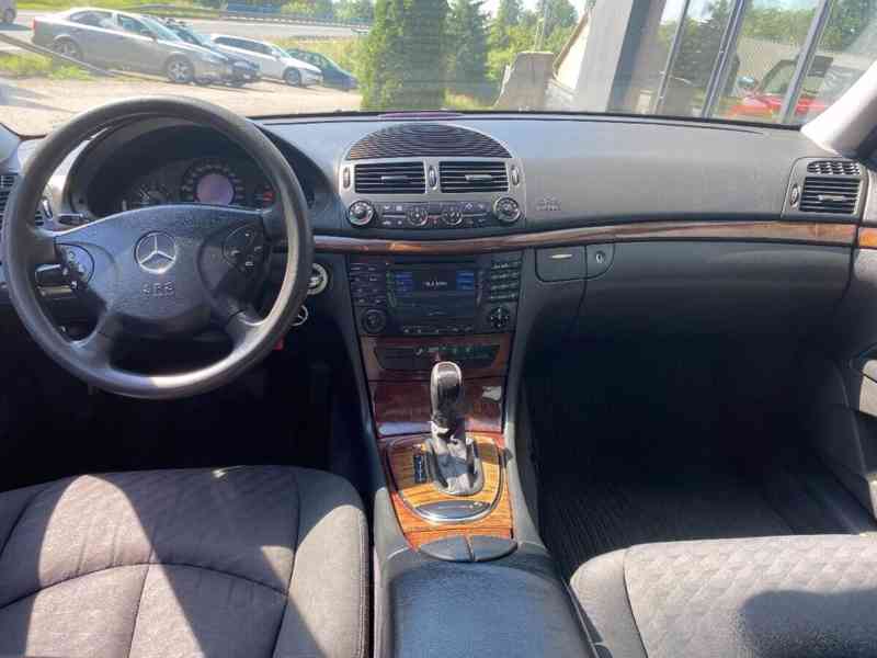 Mercedes-Benz E 270 CDI - foto 14