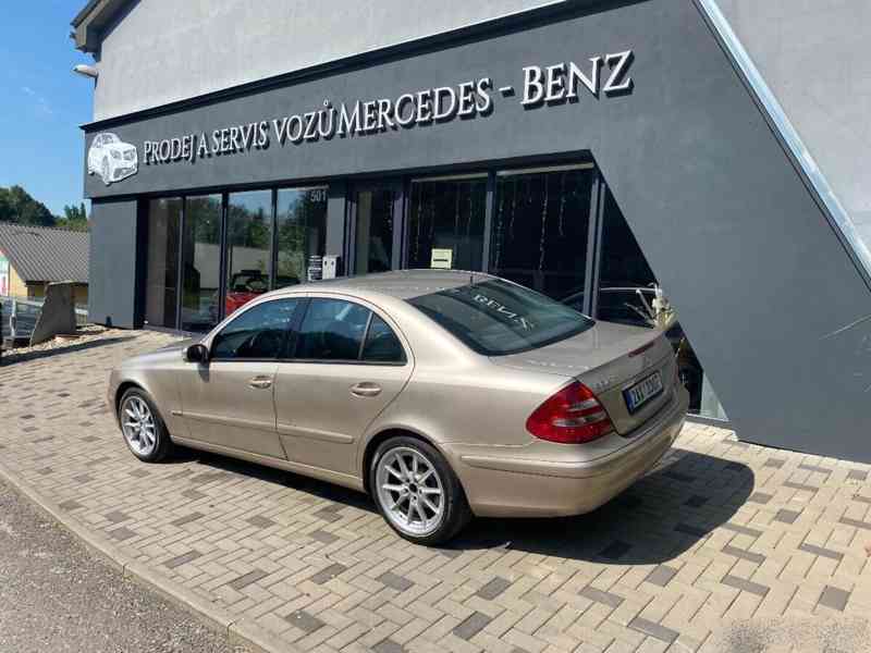 Mercedes-Benz E 270 CDI - foto 5