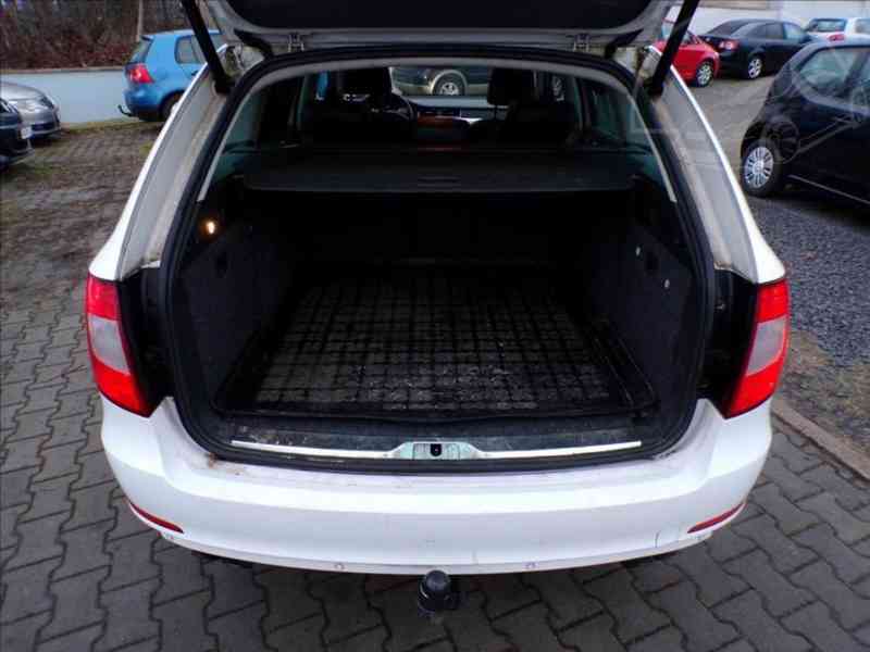 Škoda Superb 2,0 TSI 147kW CZ DSG ELEGANCE - foto 10