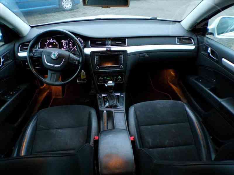 Škoda Superb 2,0 TSI 147kW CZ DSG ELEGANCE - foto 5