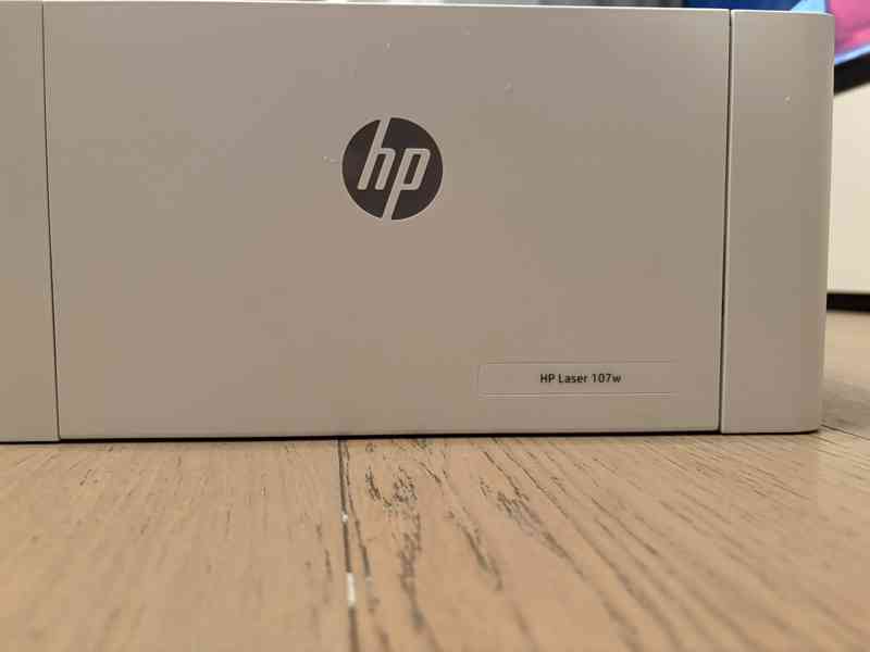 Laserová tiskárna HP Laser 107W - nový toner - foto 3