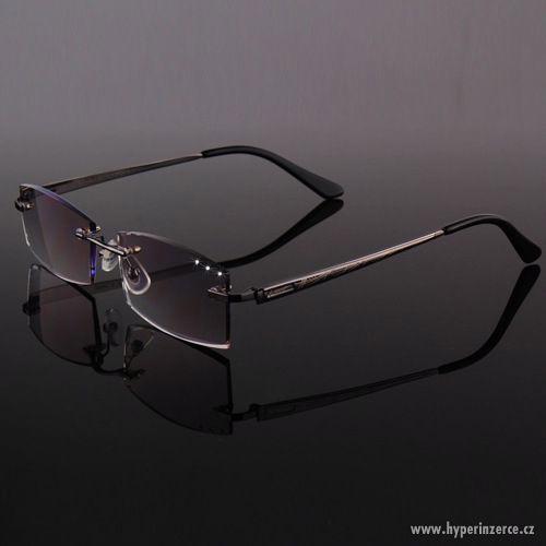 Elegantní brýle na čtení +1,5 dioptrií +pouzdro, čtecí brýle - foto 4