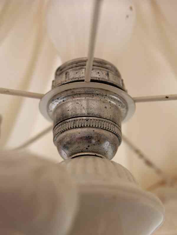 Italská porcelánová lampička s látkovým stínidlem - foto 7