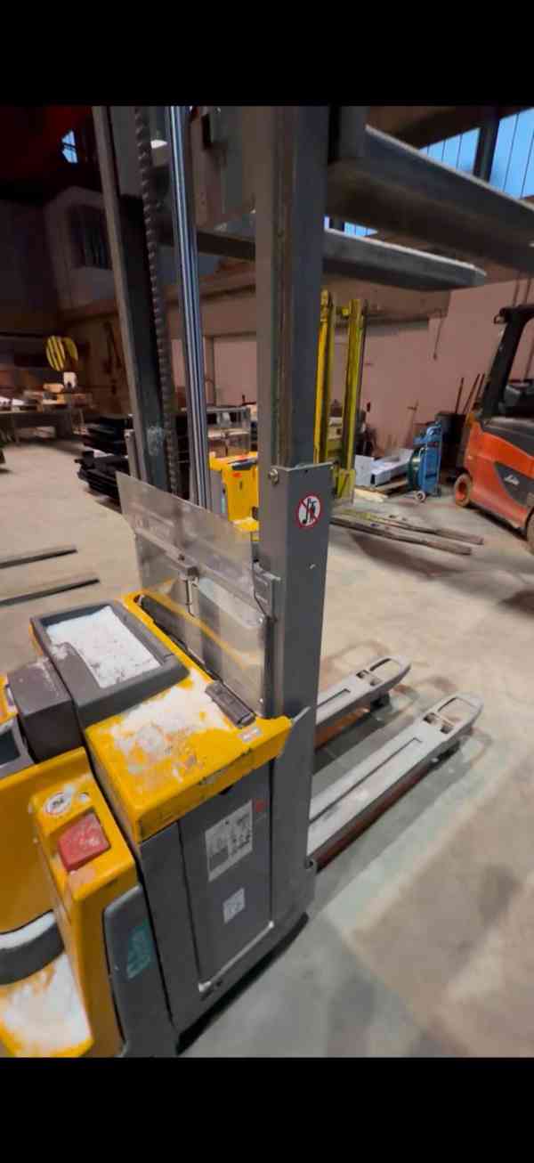 Elektrické paletové vozíky a vysokozdvižné vozíky – výhodný  - foto 6