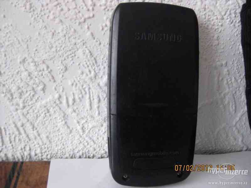 SAMSUNG E-250+SIM karta s bonusemZDARMA!!! - foto 3