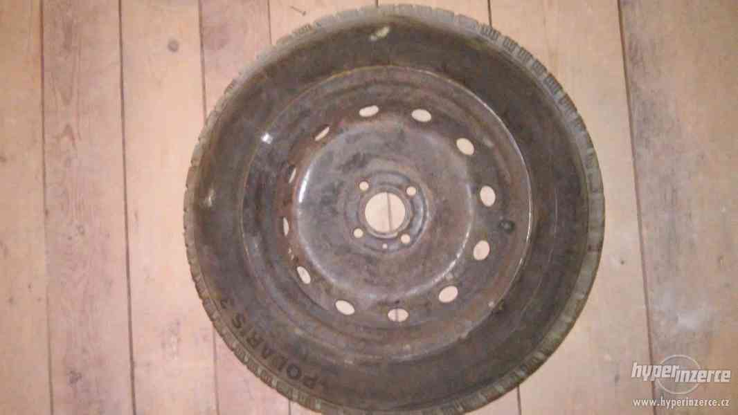 Zimní pneu Barum Polaris 3, 185/65 R15 - foto 1