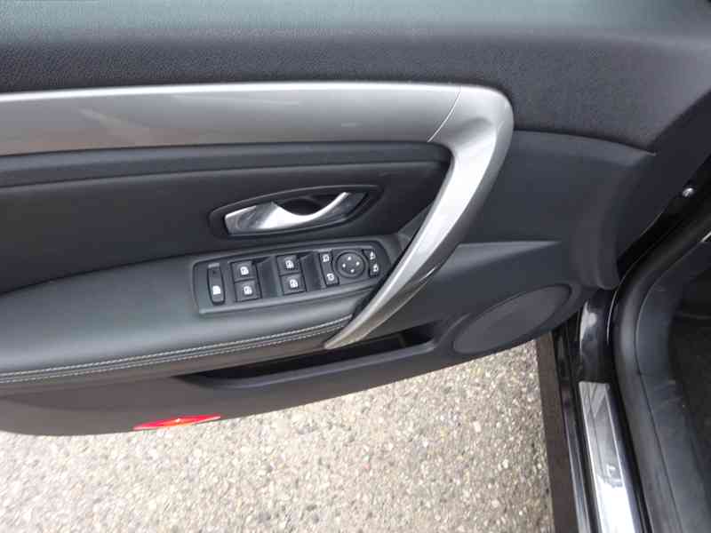 Renault Laguna 2.0 DCI Combi r.v.2010 (110 kw) - foto 6
