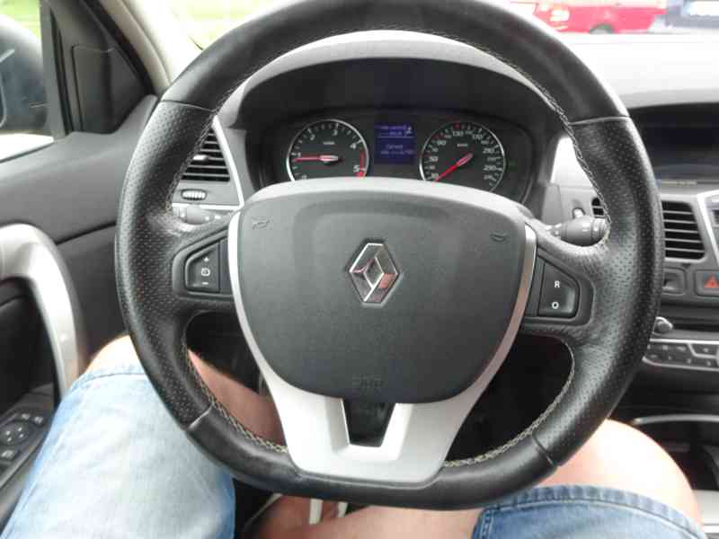 Renault Laguna 2.0 DCI Combi r.v.2010 (110 kw) - foto 11