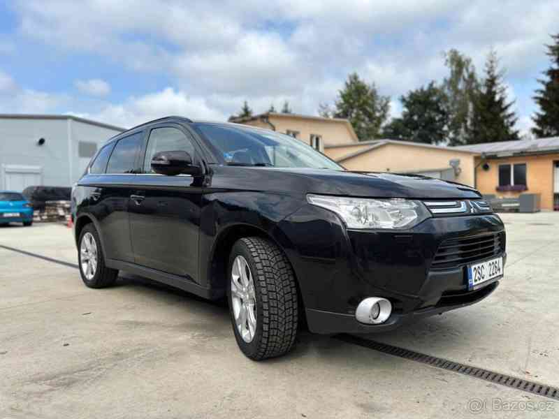 Mitsubishi Outlander 2,2   Intense 2.2Di-D,4WD,manual, - foto 4