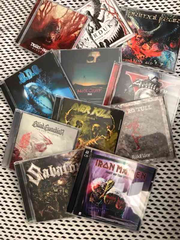 Nová, nehraná CD, rock, pop a metal od 70.let po současnost