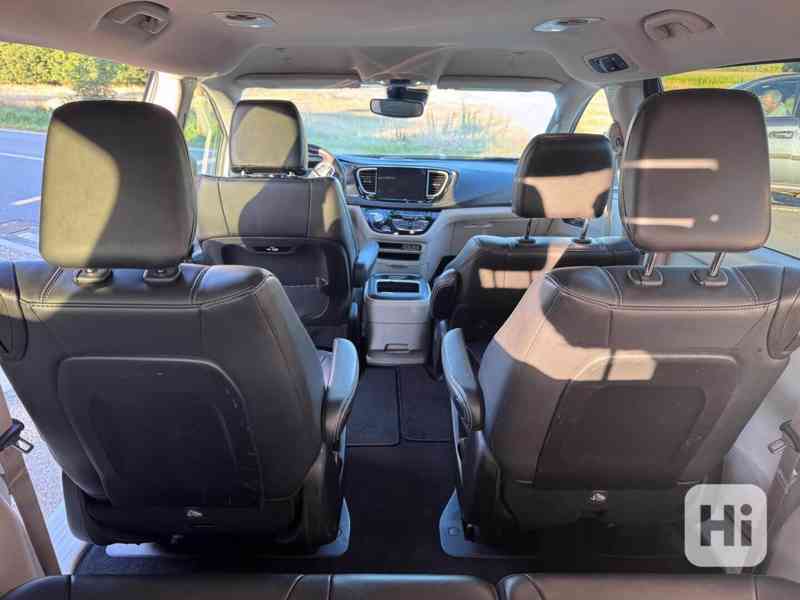 Chrysler Pacifica 3.6 Hybride RU Radar Limit 2023 - foto 7