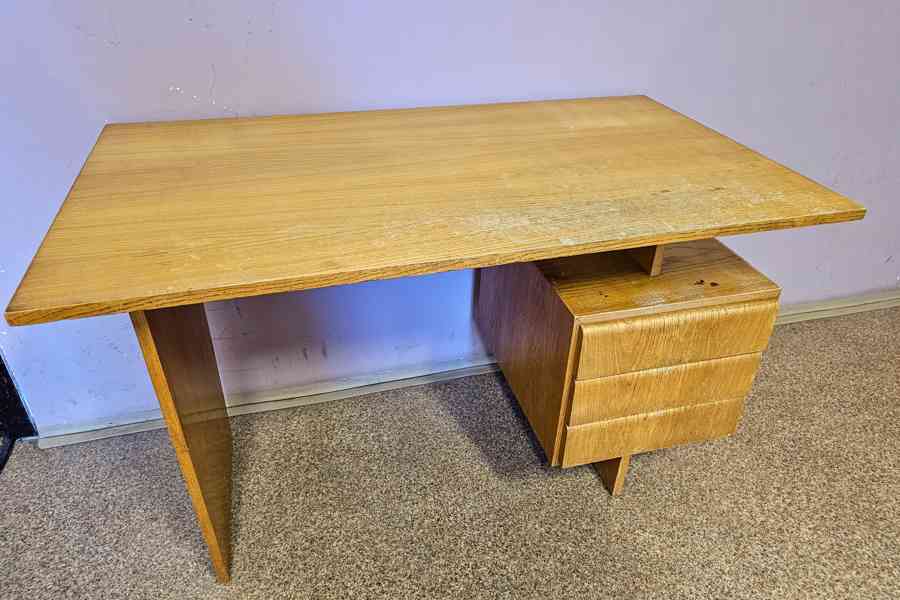Psací stůl – zdarma za odvoz - spěchá - foto 2