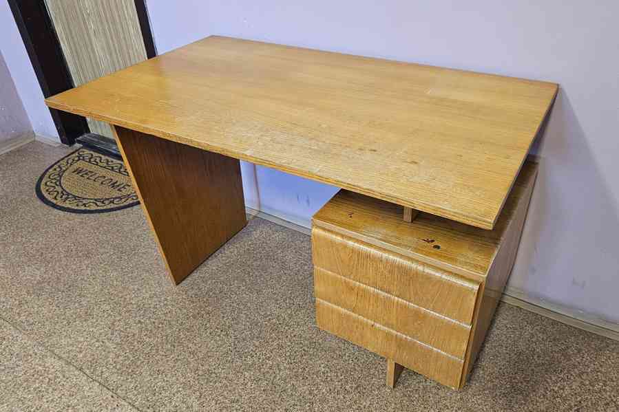 Psací stůl – zdarma za odvoz - spěchá - foto 3